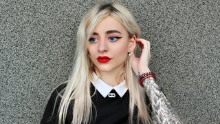 EvaXSmile